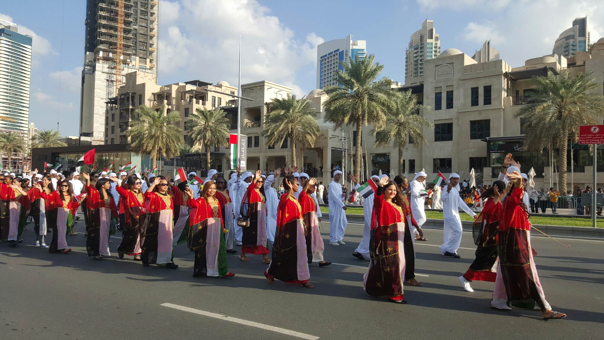 Масштабный праздник в честь Национального дня ОАЭ
